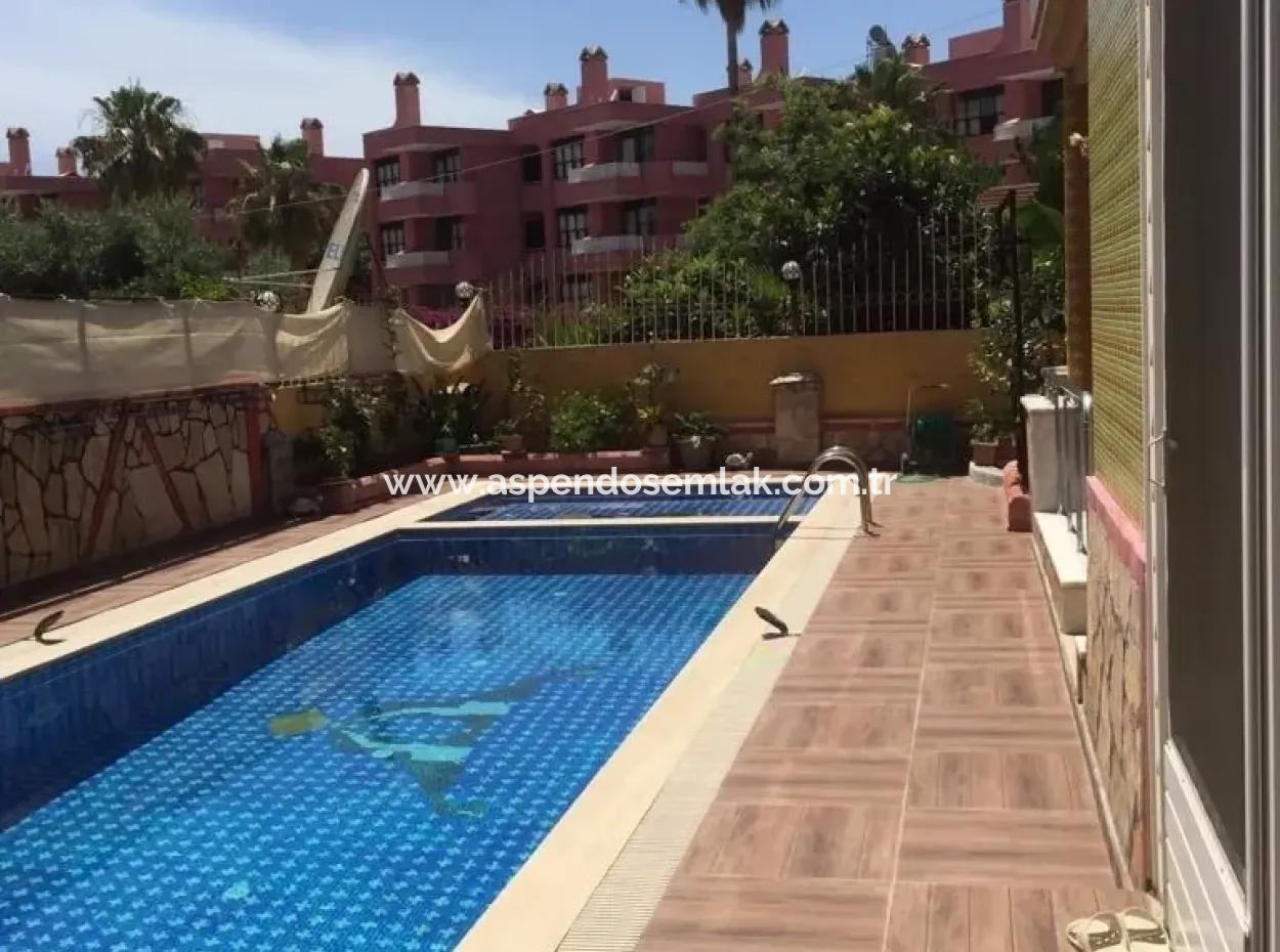 Konakli Alanya, Telatiye Quartal Villa Zum Verkauf In Der Nähe Vom Meer In Der Ortschaft, Der Den Grundstein Für Das Grundstück 338M2