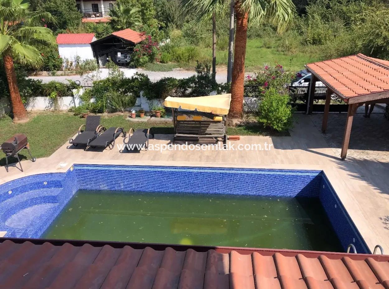 4+1 Villen Zum Verkauf In 575M2 Grundstück In Dalyan