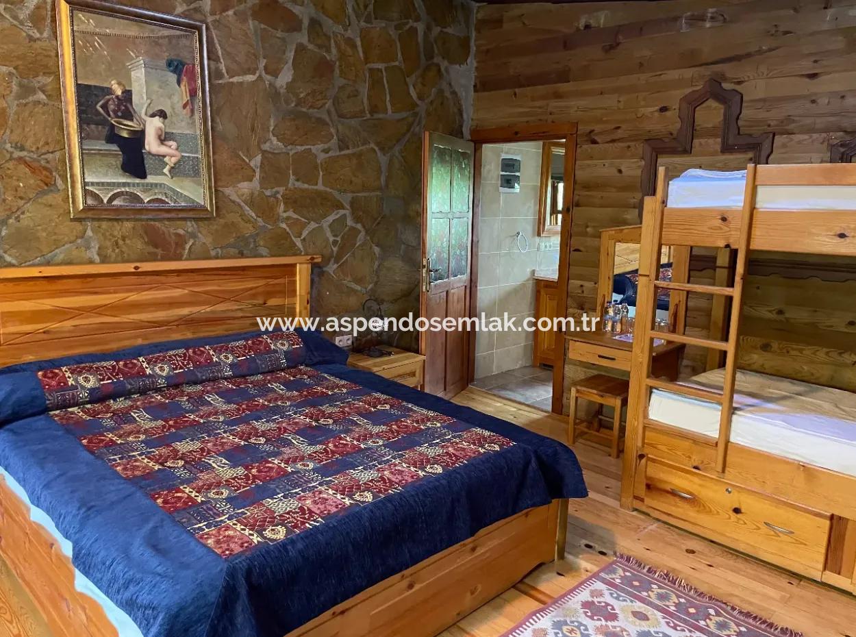 19-Zimmer-Hotel Zum Verkauf Auf 7.500 M2 Grundstück In Dalyanda