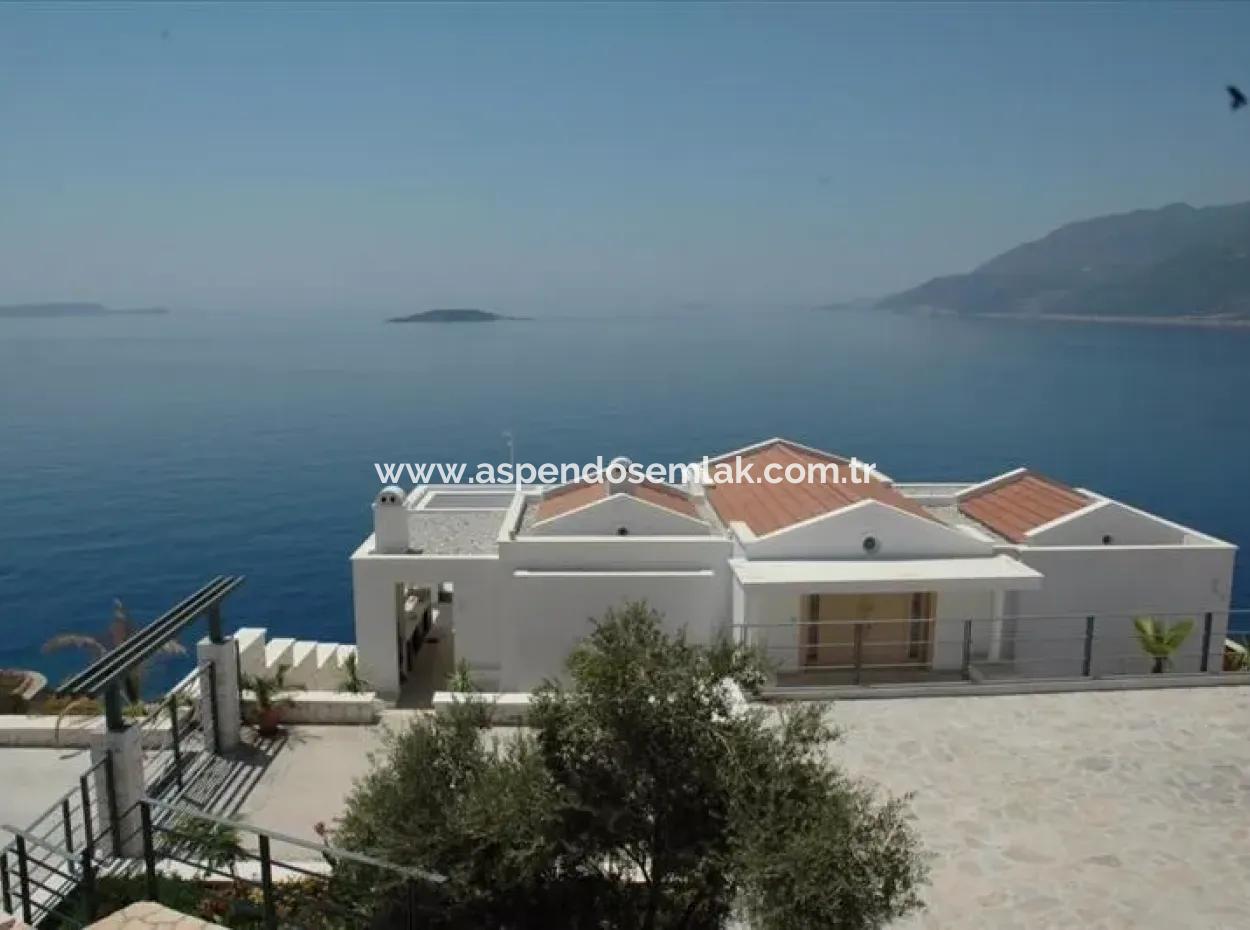 Villa Zum Verkauf-Meer-Villa Zum Verkauf Mit Aussicht Auf Das Meer Und Die Insel Meis. Nov