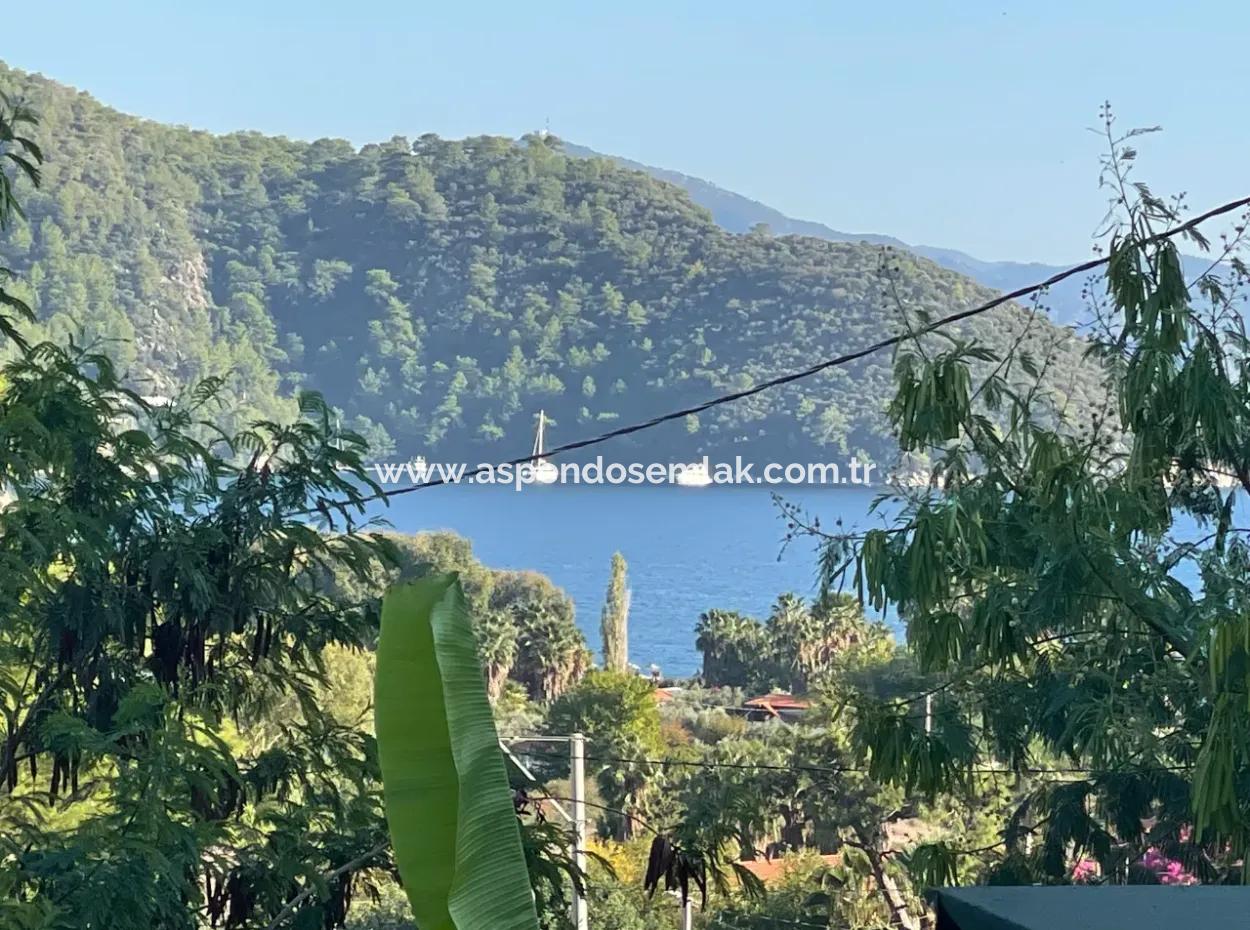 Land For Sale In Ekincik With Sea View 420M2 Zoned