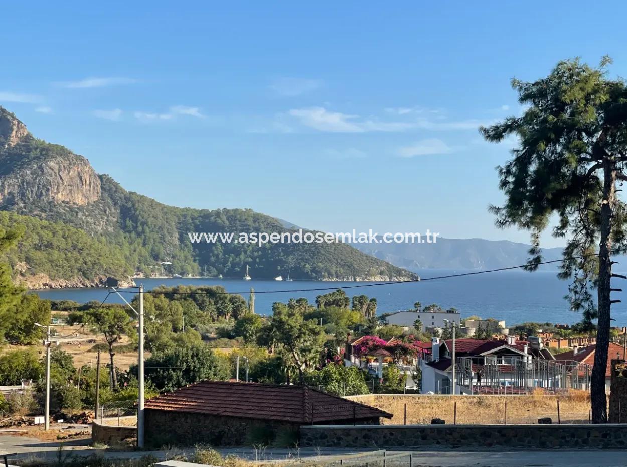 Land For Sale In Ekincik With Sea View 420M2 Zoned