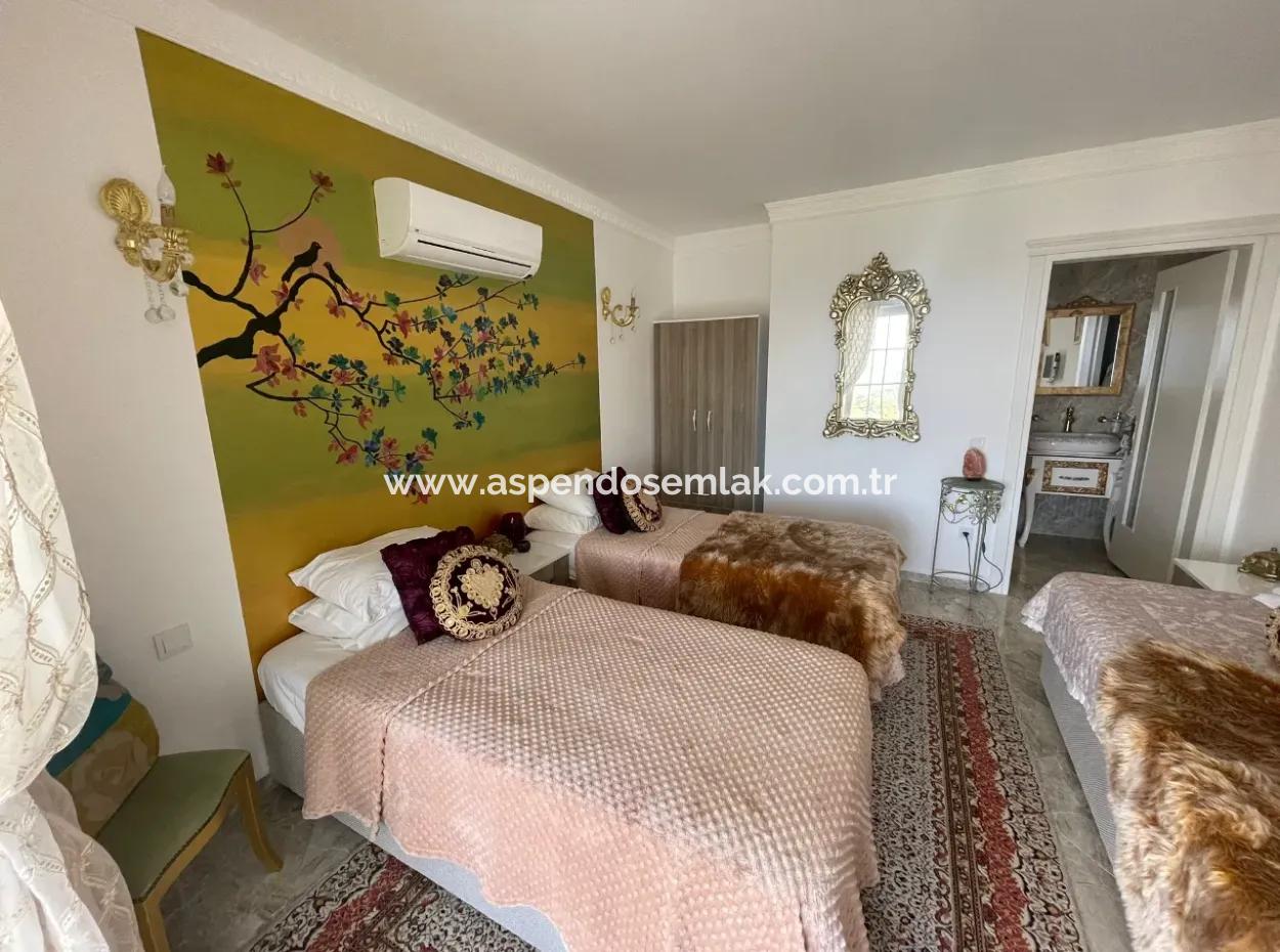 Vip Villa For Sale In 5000M2 Land With Full Sea View In Gökbel