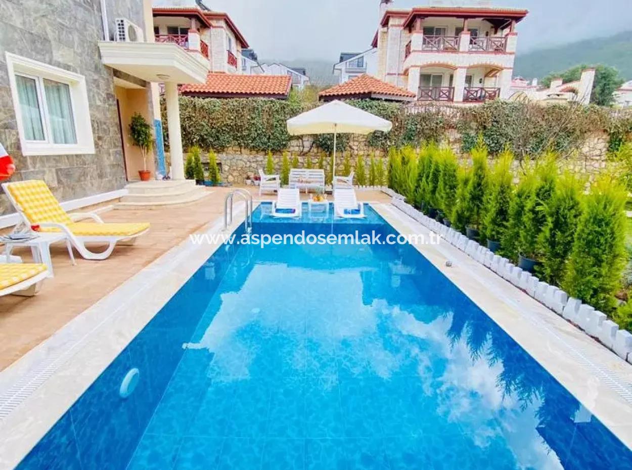 Fethiye Ovacık'ta 4+1 Satılık Villa