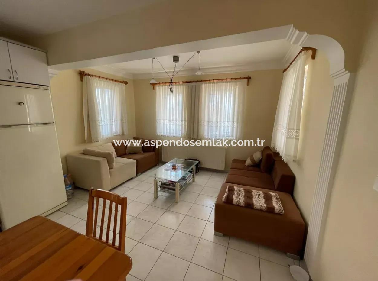 Çandır''da 5+2 Satılık Villa