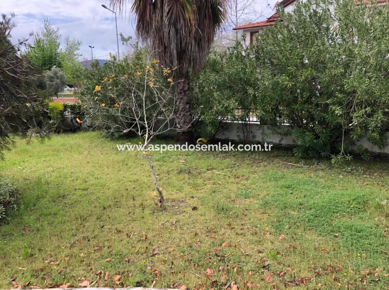 Dalyan Maraş'ta 1532M2 Satılık Villa