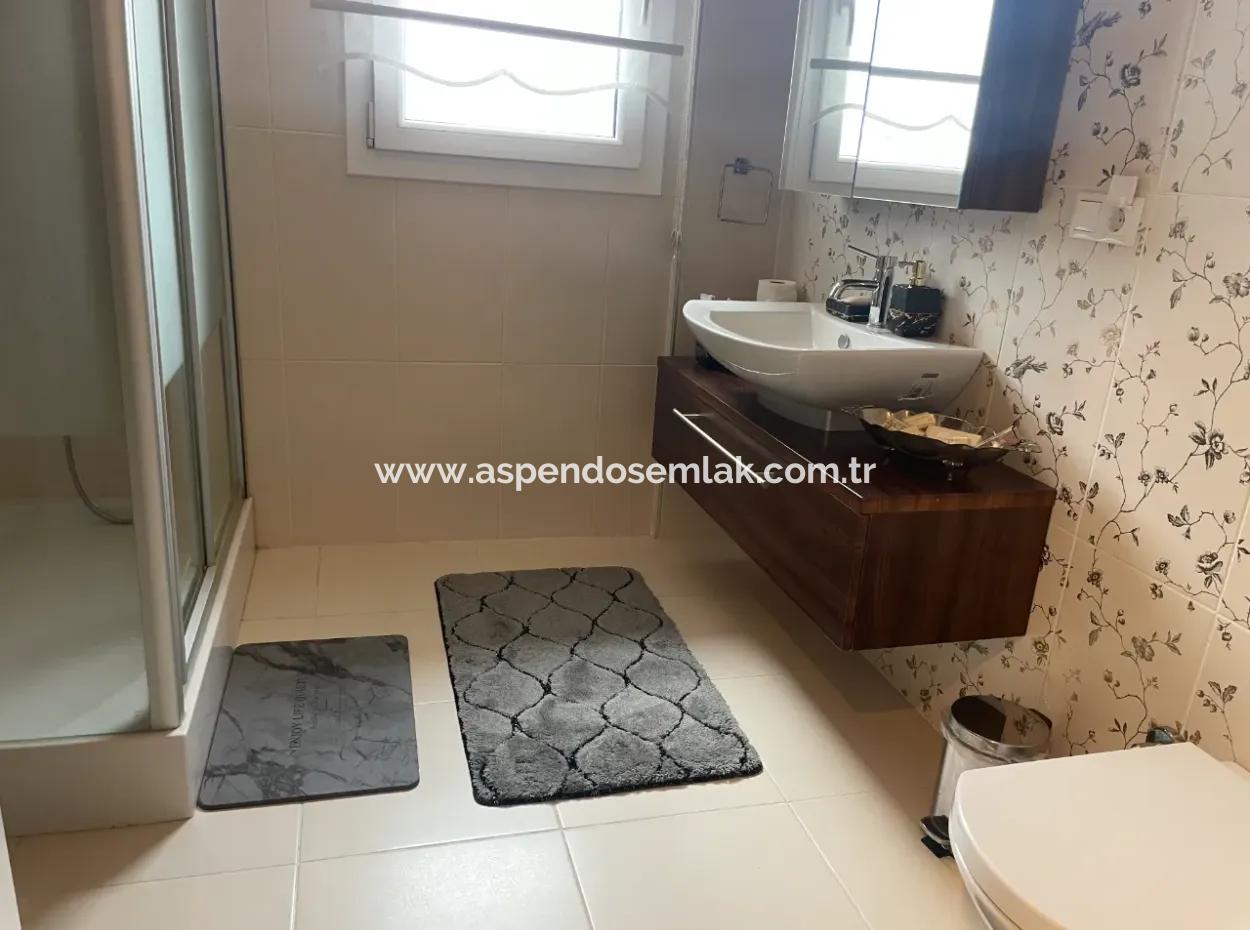 Dalyan 650M2 Arsa İçinde 4+1 Satılık Villa