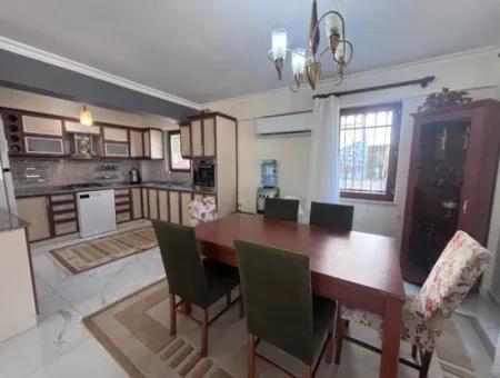 Dalyan Merkezde 301M2 Arsa İçerisinde 5+1 Satılık Villa