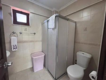 Dalyan Merkezde 301M2 Arsa İçerisinde 5+1 Satılık Villa